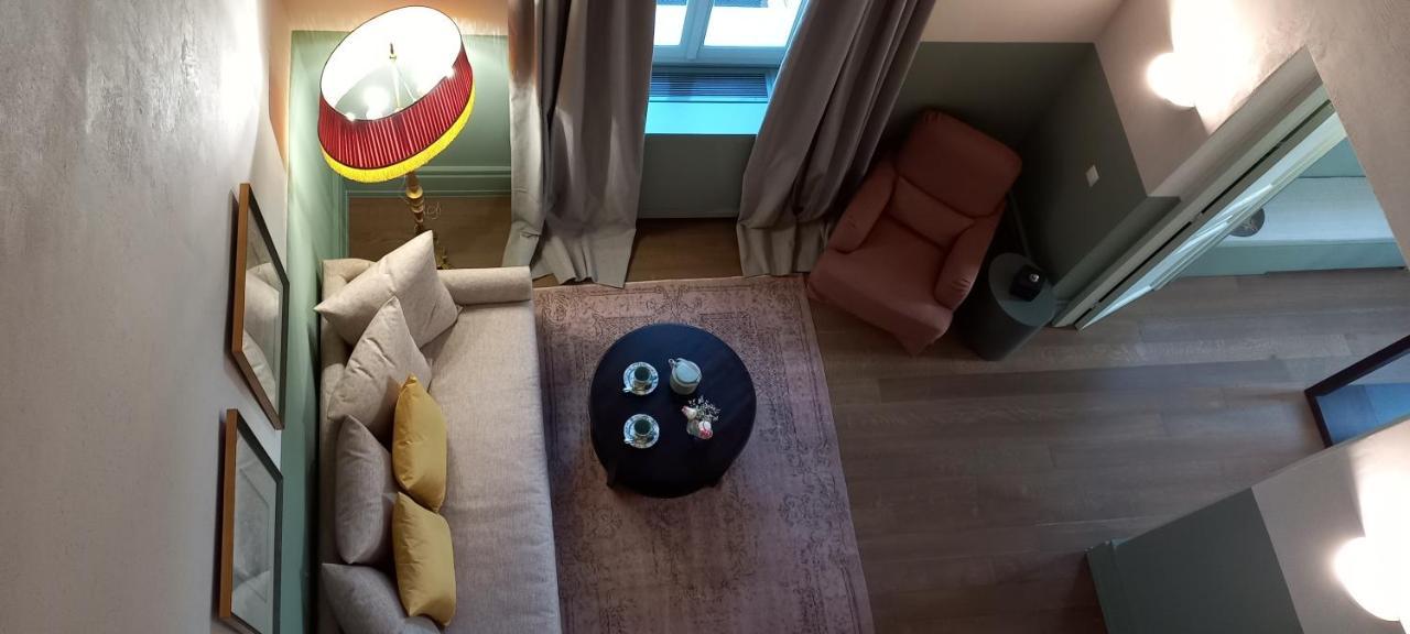 Athinaidos Quarters By K&K Appartement Athene Buitenkant foto